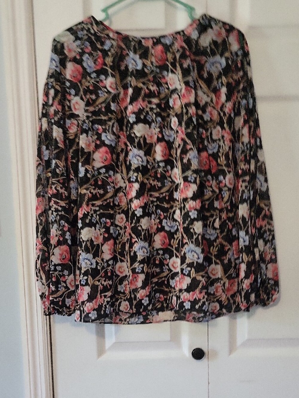 White House Black Market Black Floral Tie-Neck Blouse - Picture 6 of 8